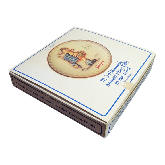 M.J. Hummel Annual Plates Collector Series 1980 Goebel - Picture 7 of 10